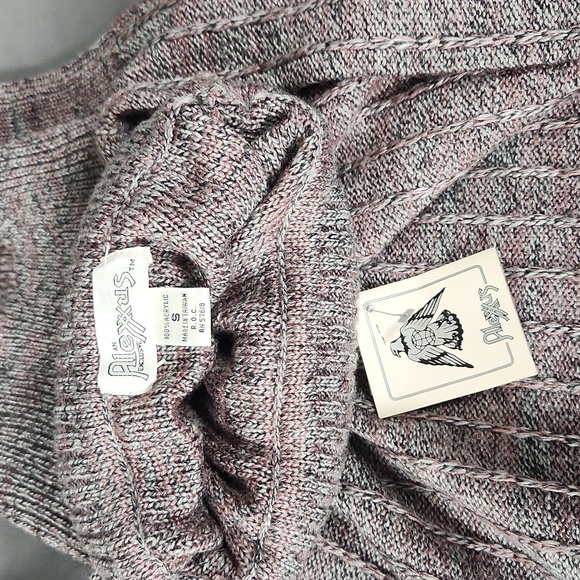 NWT- Alexxus Women's Turtleneck Sweater - Size S - Picture 3 of 4